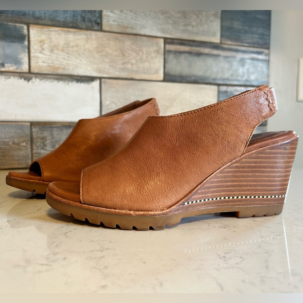 Sorel Nadia Camel Brown Leather Slingbacks Wedge Heeled Sandals - Picture 3 of 14